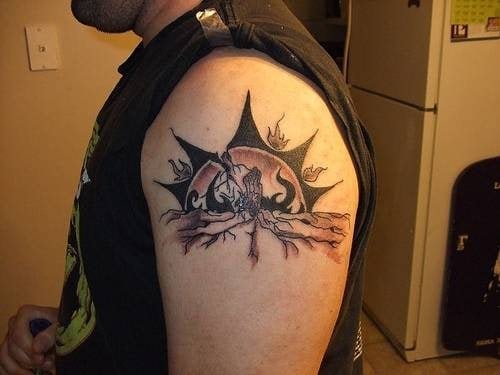 tatouage lune soleil 1079