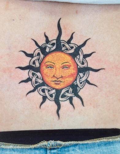 tatouage lune soleil 1087