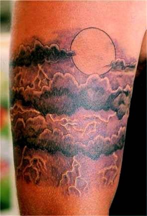tatouage lune soleil 1037