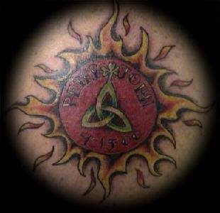 tatouage lune soleil 1046