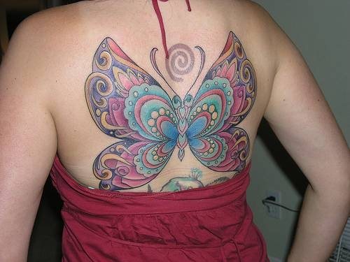 tatouage papillon 1054