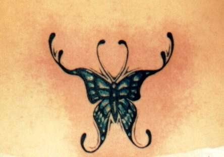 tatouage papillon 1020