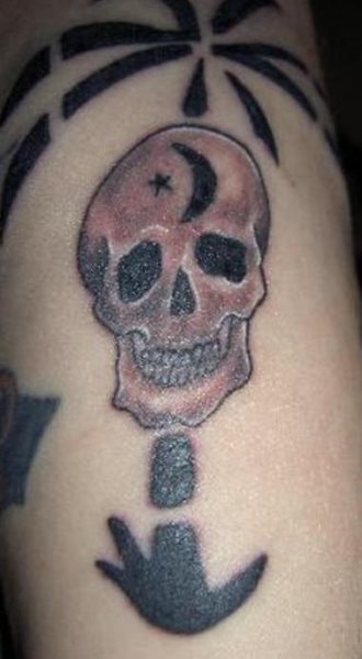 tatouage pirate 1069