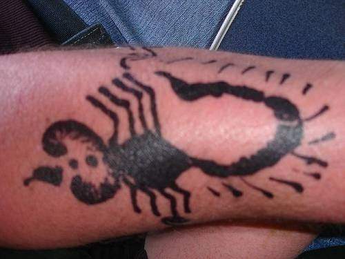 tatouage reptile 1046