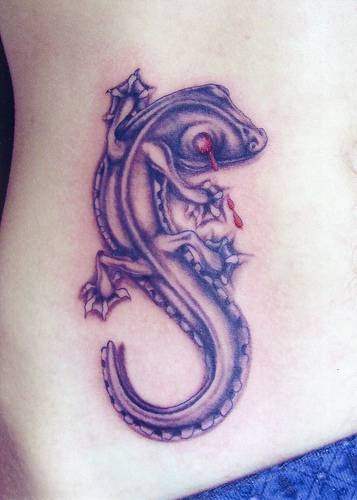 tatouage reptile 1049
