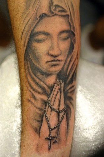 tatouage rosaire 1009