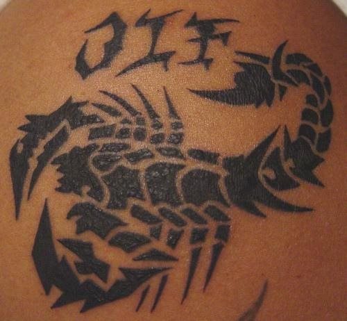 tatouage scorpion 1169