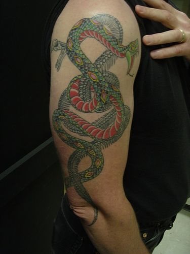 tatouage serpent 1086