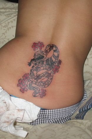 tatouage serpent 1087