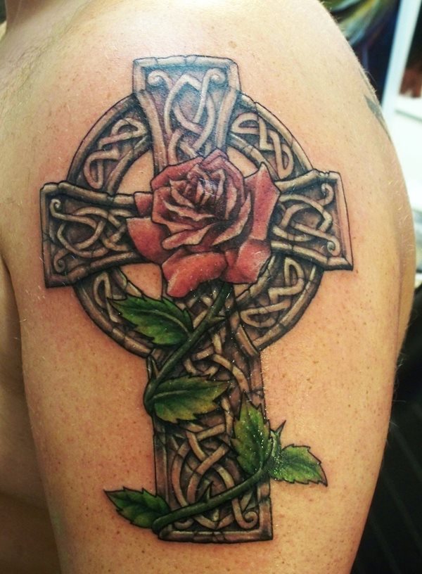 tatouage croix 04