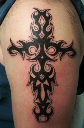 tatouage croix 34