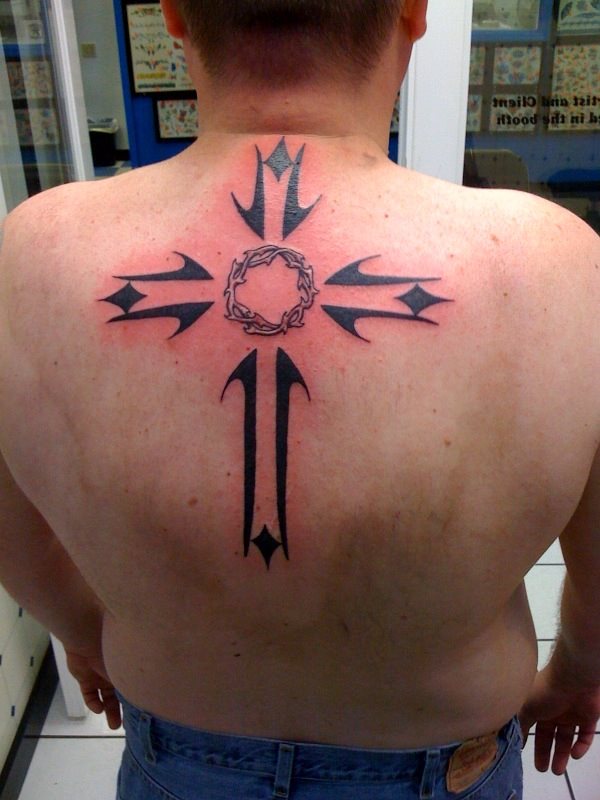 tatouage croix 39