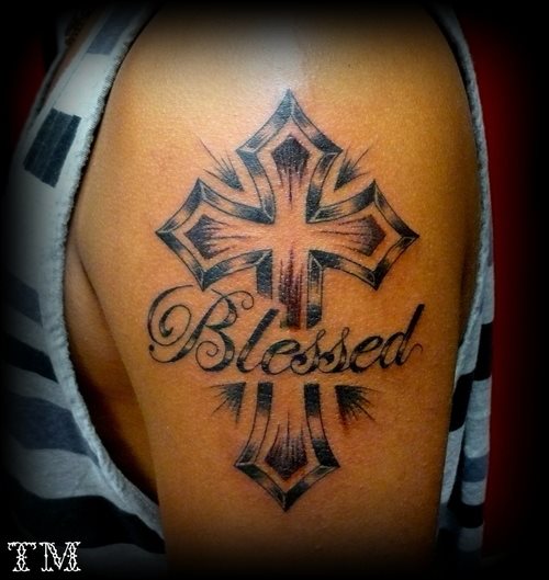 tatouage croix 50