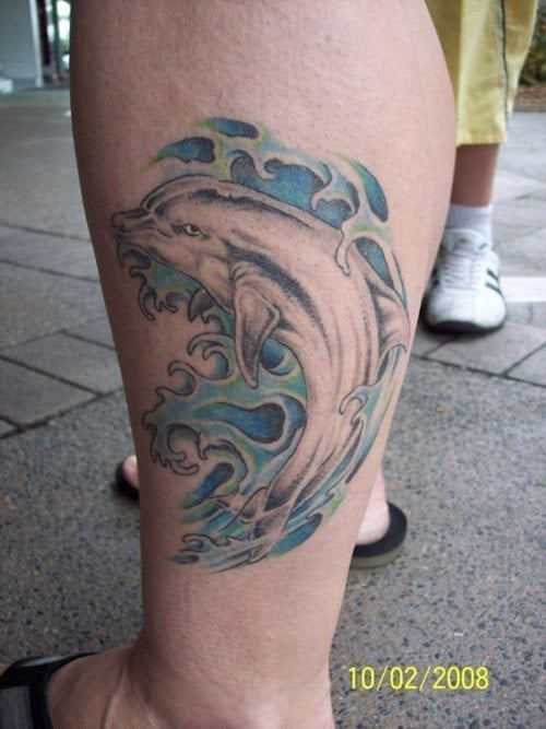 tatouage dauphin 02