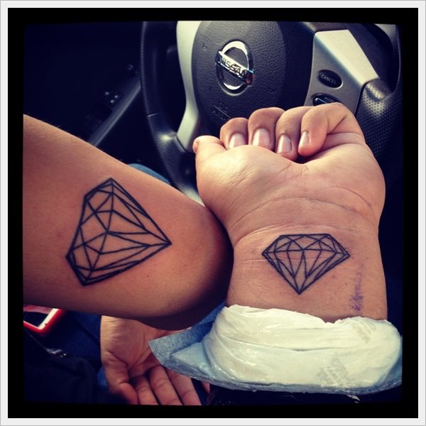 tatouage diamant 18