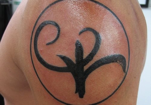 tatouage grec 38