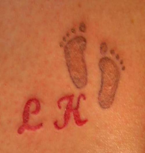 tatouage initiale 21