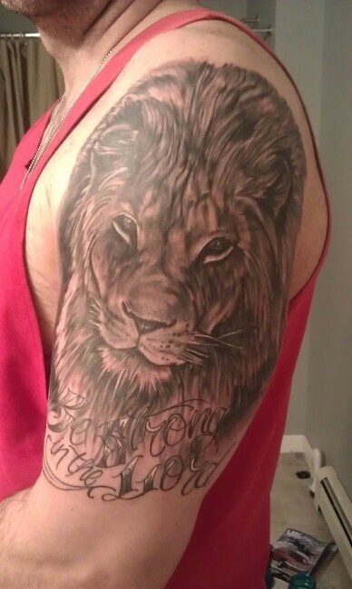 tatouage lion 38
