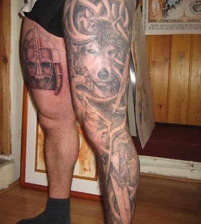 tatouage loup 60