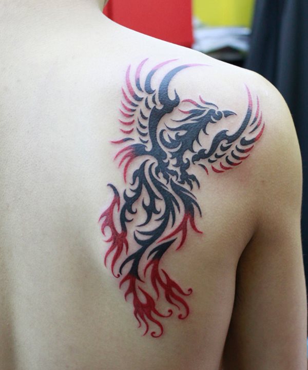 tatouage oiseau phoenix 19