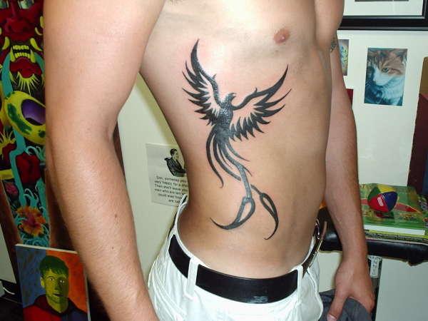 tatouage oiseau phoenix 42