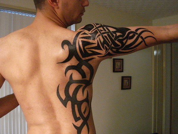 tatouage omoplate 49