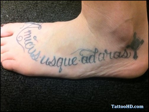 tatouage phrase 56
