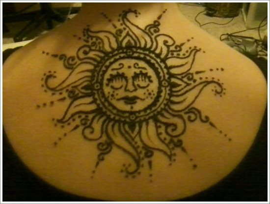 tatouage soleil 46