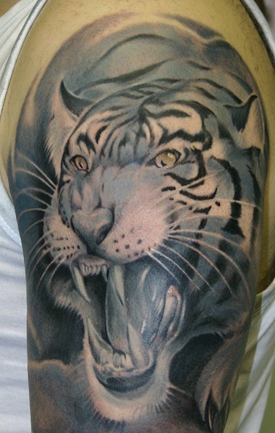 tatouage tigre 38