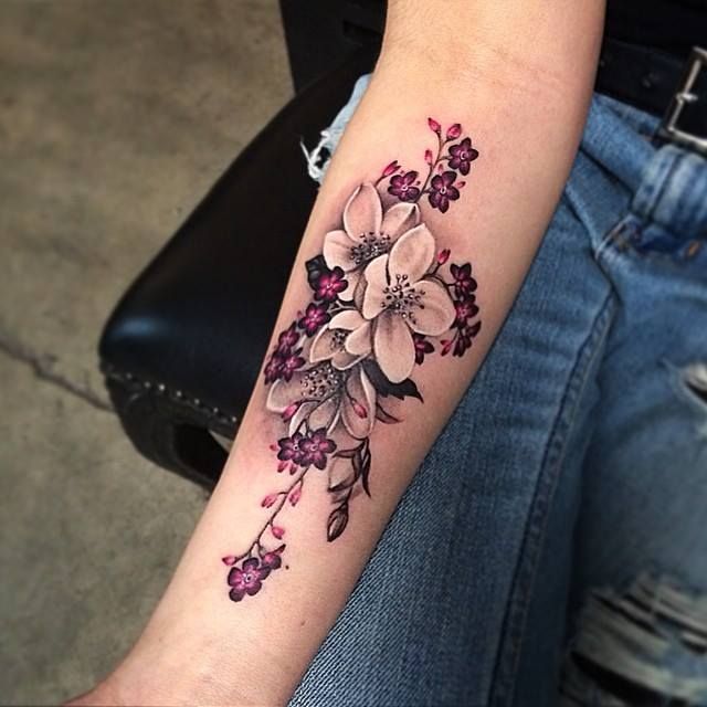 tatouage fleurs 48