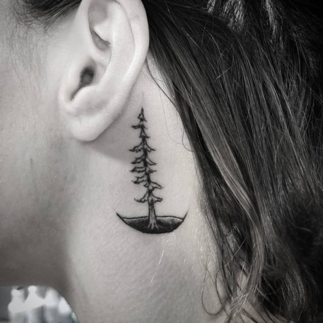 tatouage derriere oreille 99