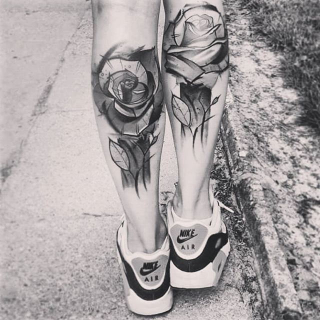 tatouage femme jambe 149