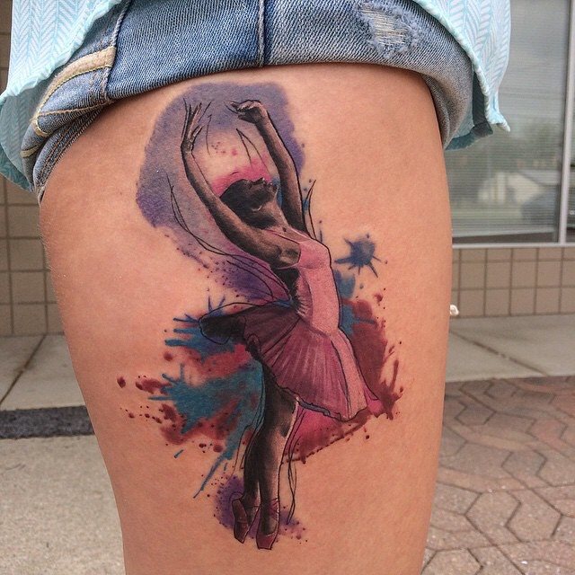 tatouage femme jambe 157