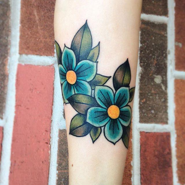 tatouage fleur 109