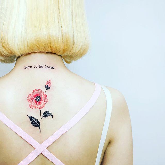 tatouage fleur 39