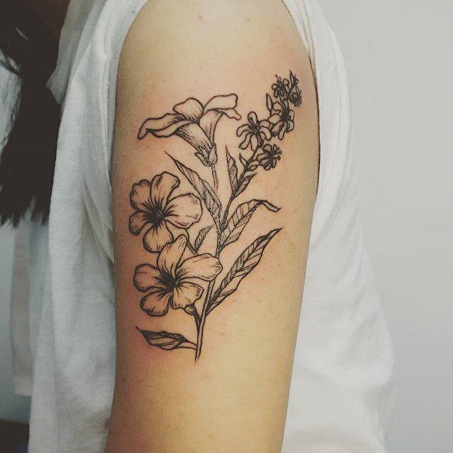 tatouage fleur 69