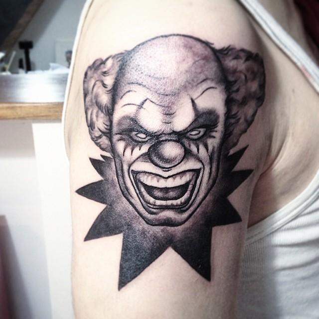 tatouage clown 115