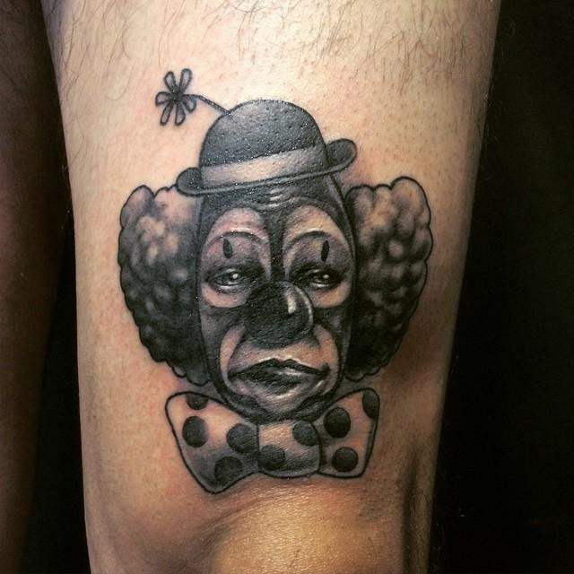 tatouage clown 85