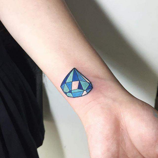 tatouage diamant 101