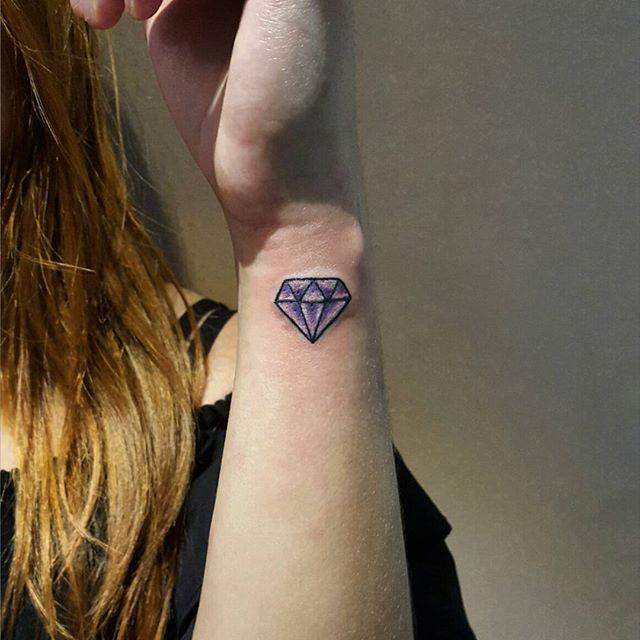tatouage diamant 13