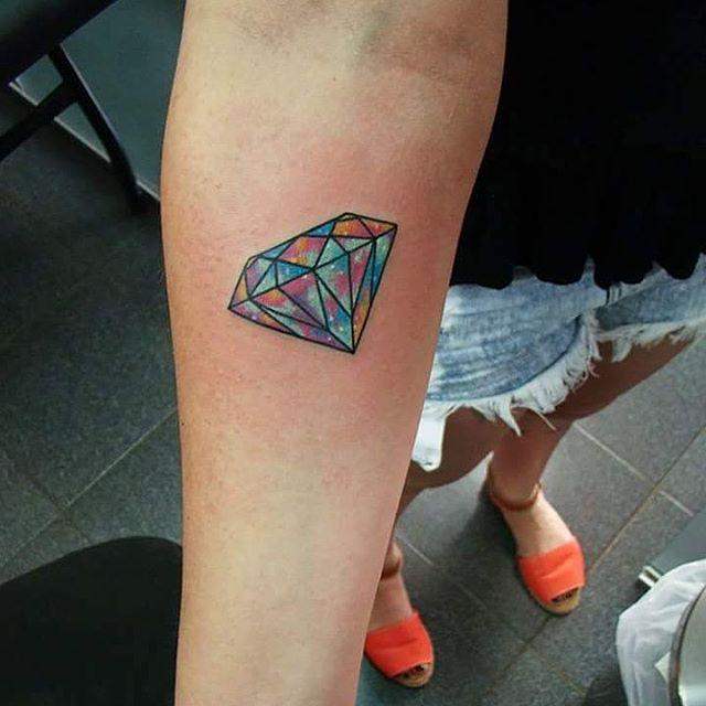 tatouage diamant 43