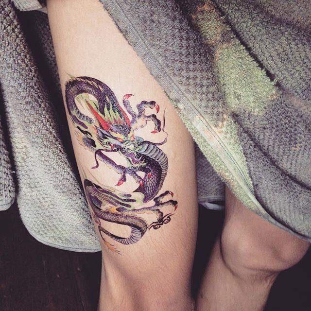 tatouage dragon 25