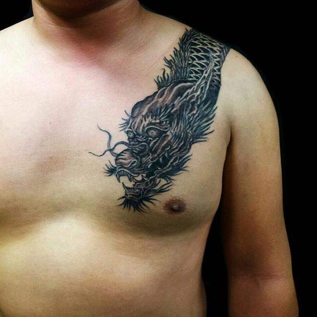 tatouage dragon 65