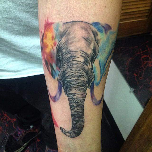 tatouage elephant 41