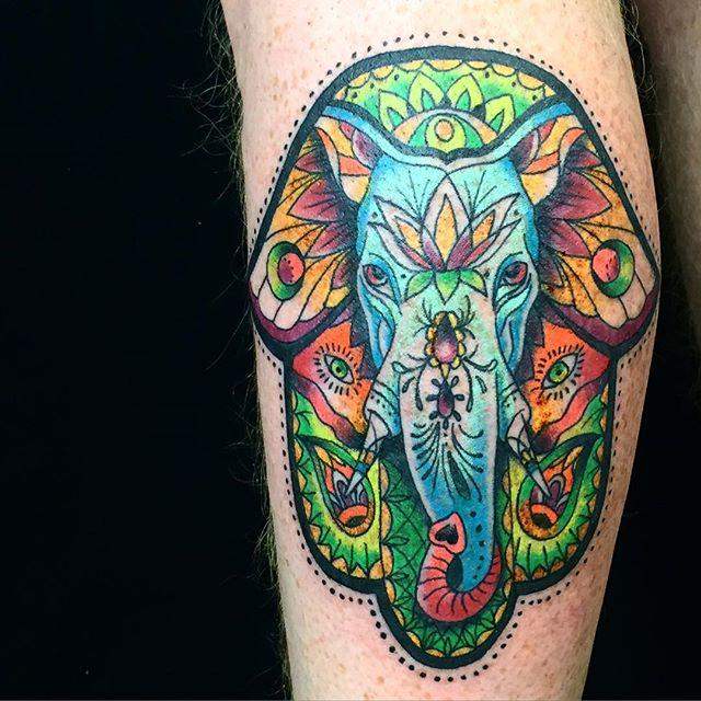 tatouage elephant 87