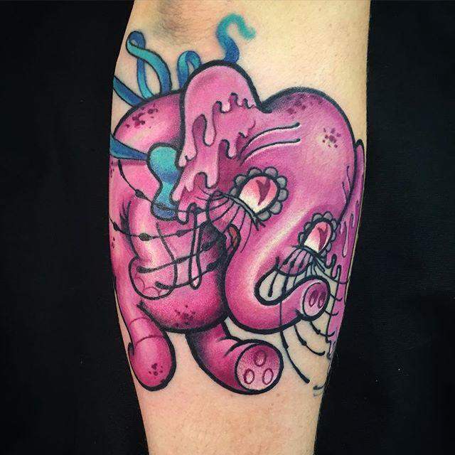 tatouage elephant 95