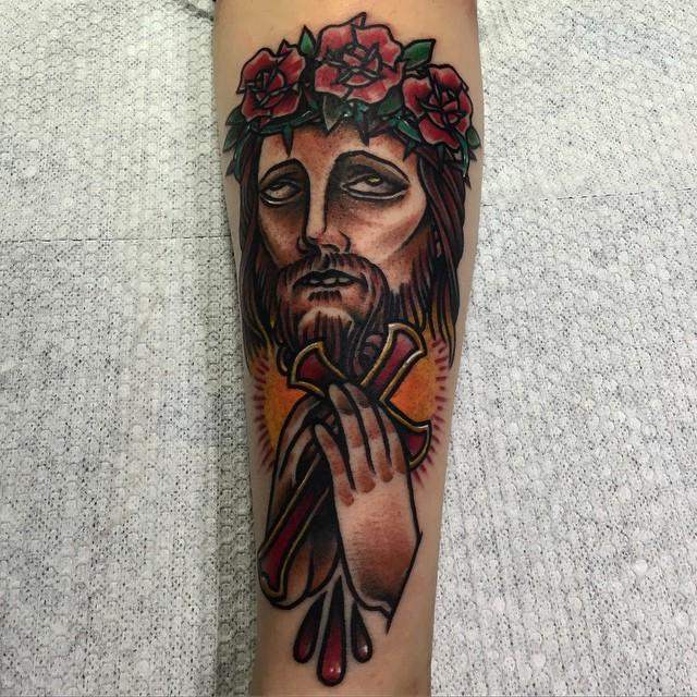 tatouage jesus 117