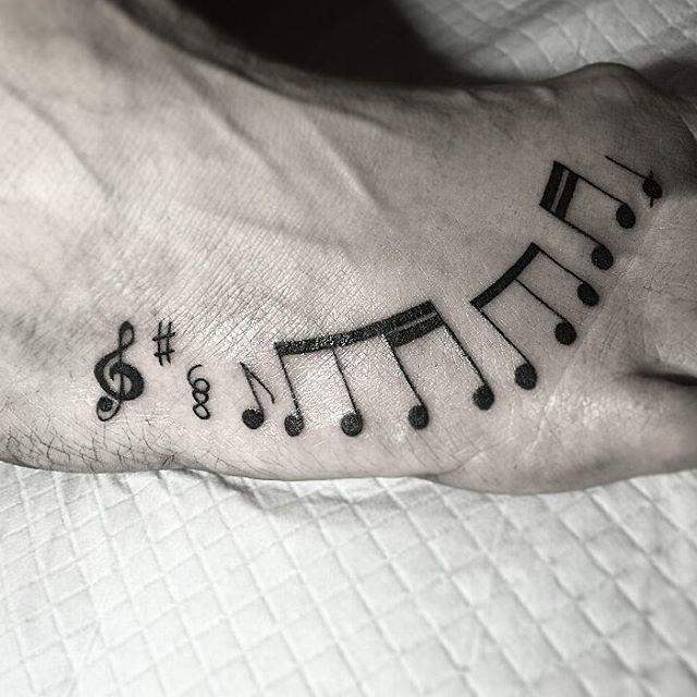 tatouage musicale 89