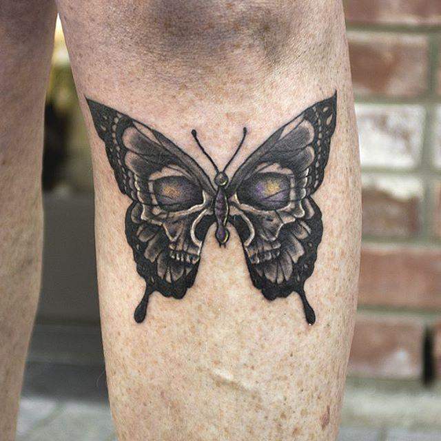 tatouage papillon 145