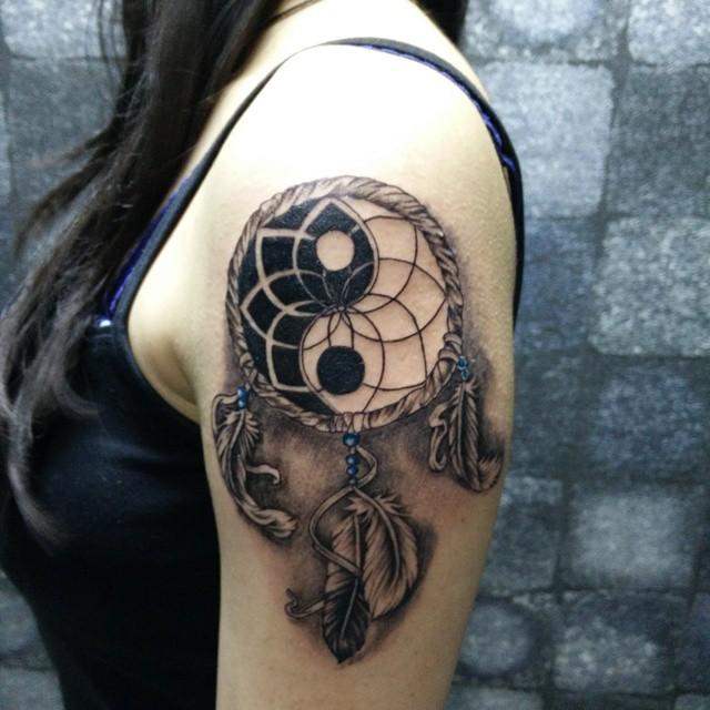 tatouage yin yang 45
